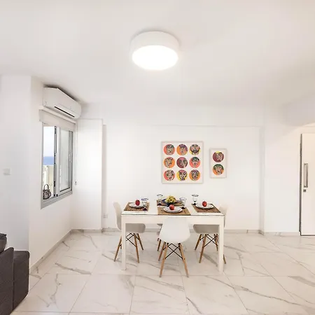 Mackenzie Leo Seafront Apartament Larnaca