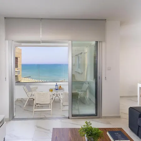 Mackenzie Leo Seafront Apartment