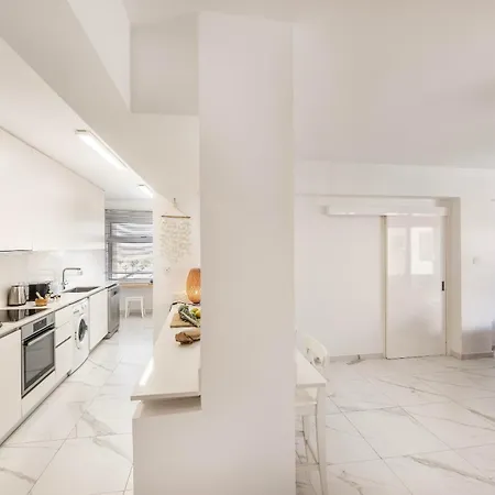 Mackenzie Leo Seafront Apartmán Larnaca