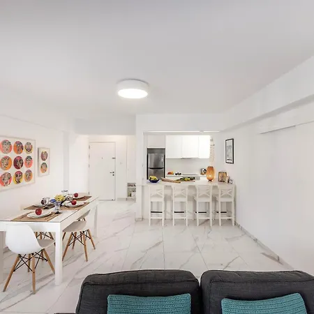 Apartament Mackenzie Leo Seafront *