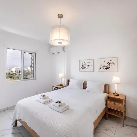 Apartament Mackenzie Leo Seafront *