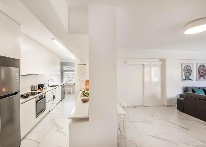 Mackenzie Leo Seafront Apartmán Larnaca