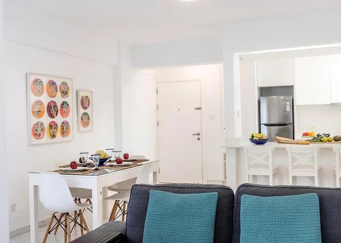 Mackenzie Leo Seafront Apartmán